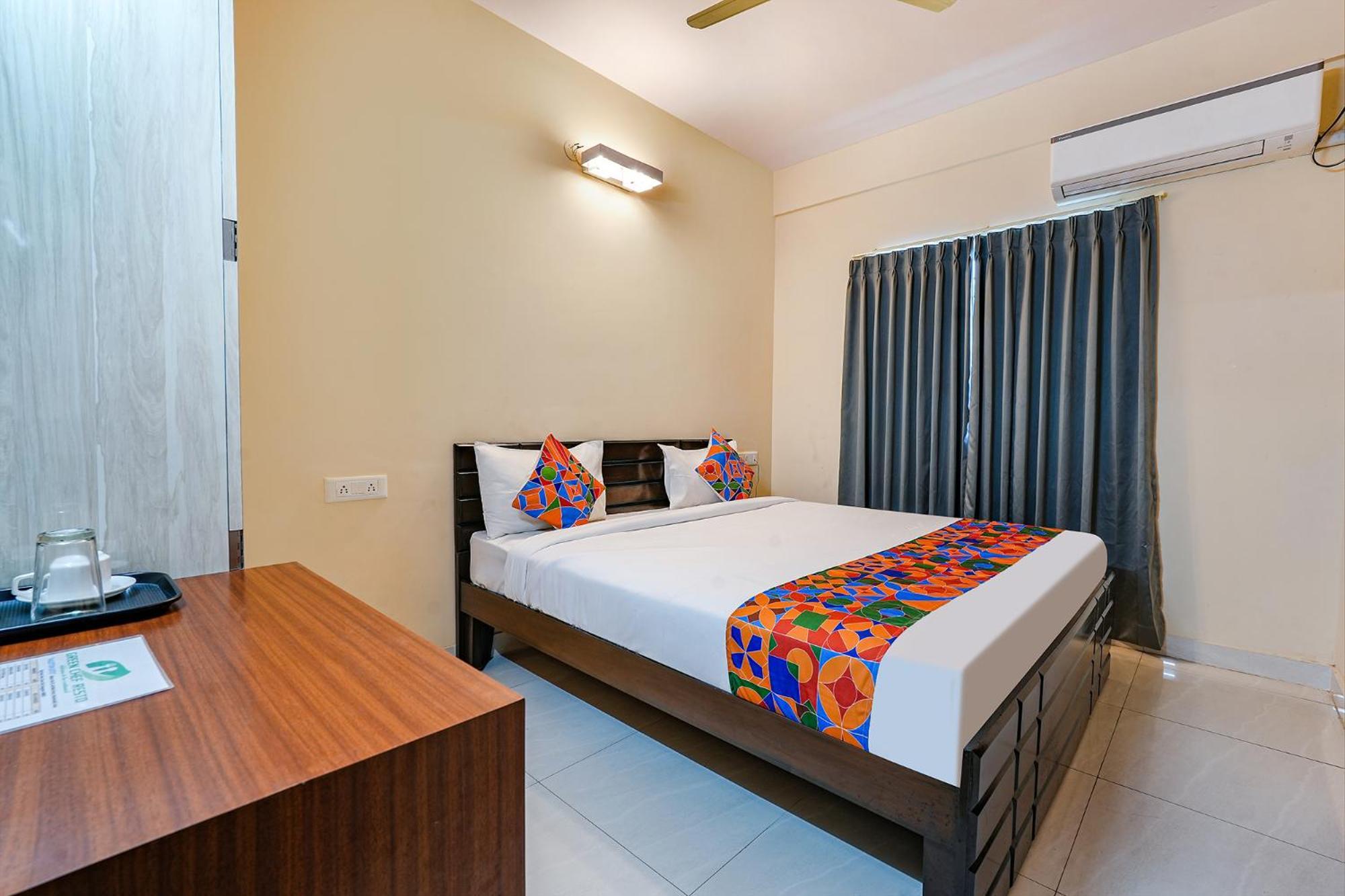 Fabhotel Crystal Suites Bangalore Exterior foto