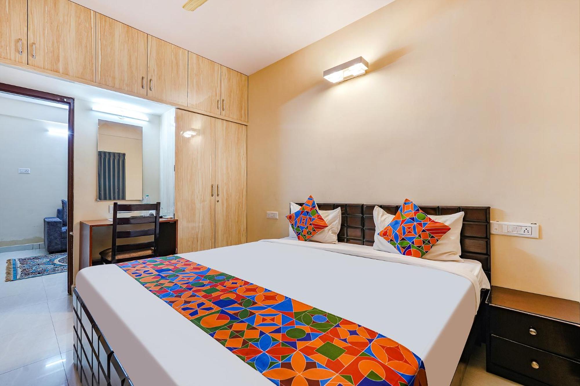 Fabhotel Crystal Suites Bangalore Exterior foto